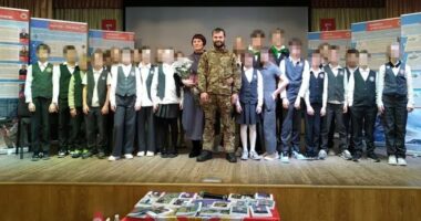 criminali-si-violatori-rusi,-invitati-sa-predea-copiilor-„patriotismul”-in-scoli,-dupa-ce-au-luptat-pe-fronturile-din-ucraina